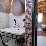 فندق مبيت وإفطار Chachacha House Vendeghaz إيغيرسولوك