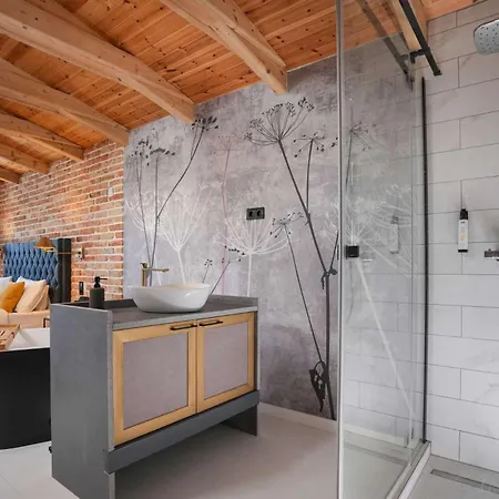 Bed & Breakfast Chachacha House Vendeghaz 4*