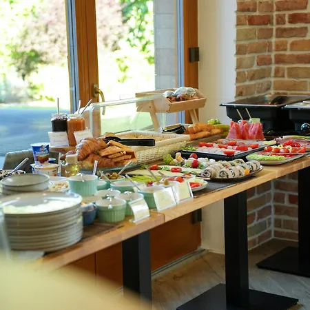 Chachacha House Vendeghaz فندق مبيت وإفطار