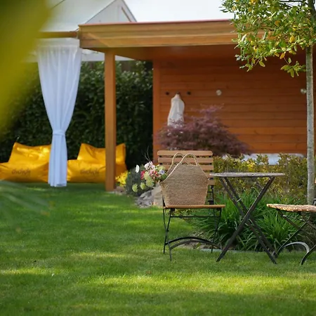 Chachacha House Vendeghaz