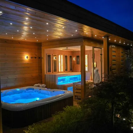 Bed & Breakfast Chachacha House Vendeghaz