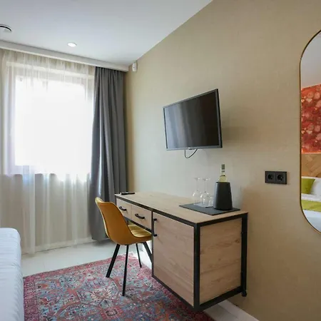 Chachacha House Vendeghaz فندق مبيت وإفطار إيغيرسولوك