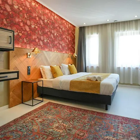 فندق مبيت وإفطار Chachacha House Vendeghaz 4*